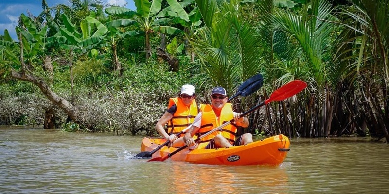 Mekong Delta Adventure Day Tour with Kayaking